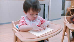 5 月の壁面「こいのぼり」を製作をしました！