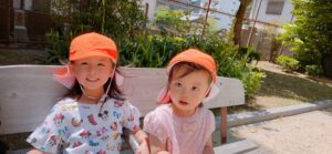 公園までピクニック|大阪・上本町の保育園レオラ