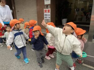 ☆公園☆｜大阪・上本町の保育園レオラ